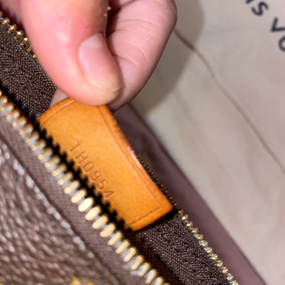 Louis Vuitton Mini Speedy - Picture 7 of 16